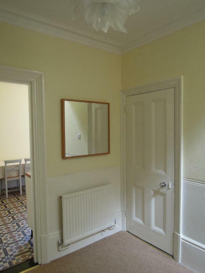Special Seafront Apartment Portsmouth Exterior photo